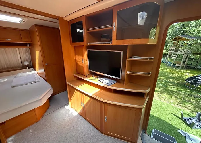 Camping Lazy Days Caravan *